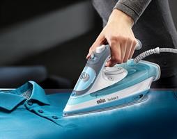 FERR0 A VAPORE 2400W TEXSTYL