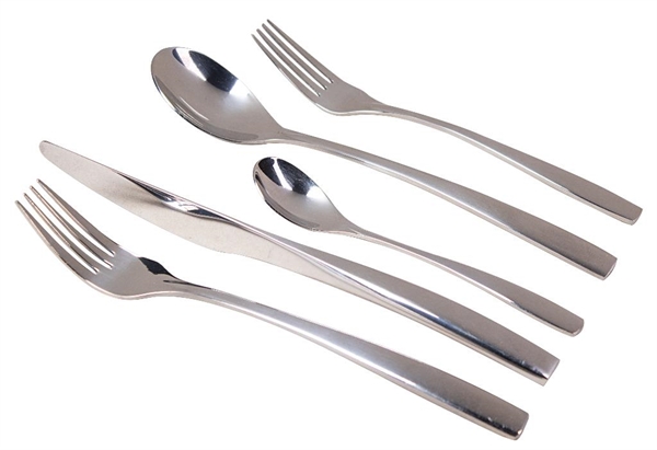 SET PZ60 POSATE NISIDA INOX