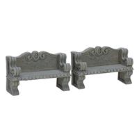 DUE PANCHINE DI PIETRA